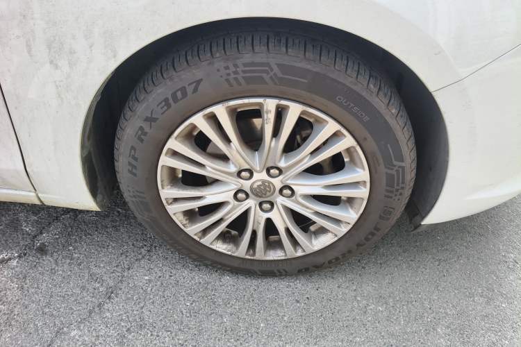 Used Buick GT 2017 15N Automatic Elite Version
