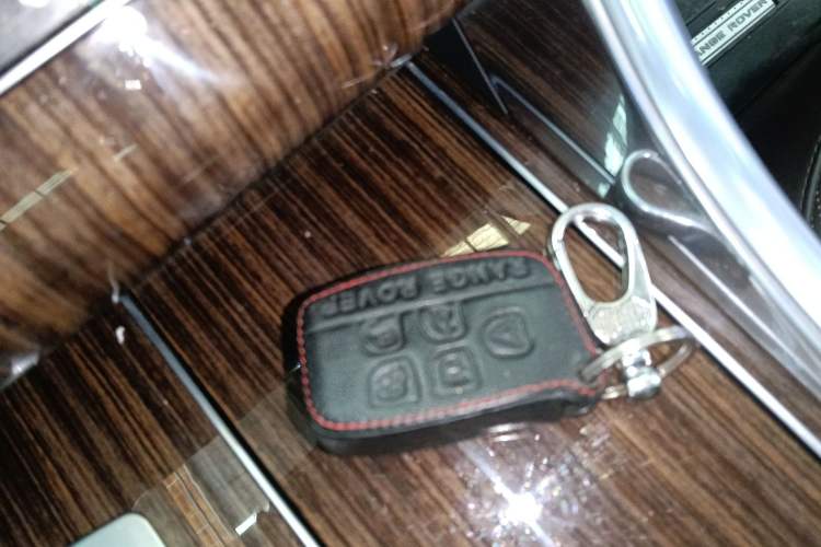 Used Land Rover Range Rover Sport 2014 3.0 SC V6 HSE
