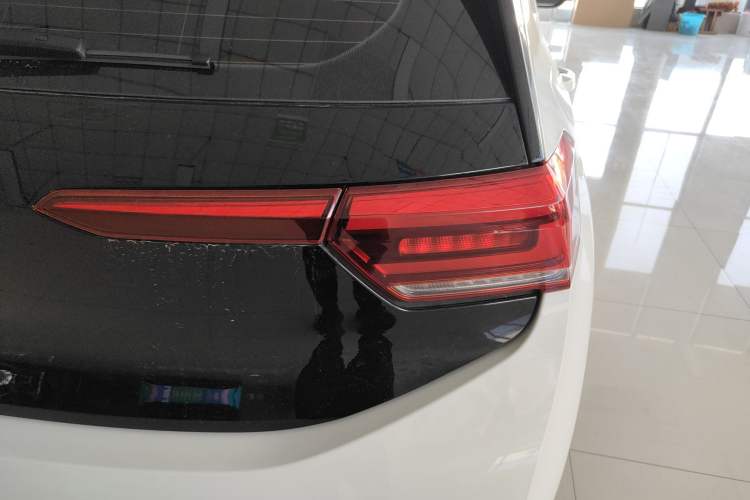 Used Volkswagen ID.3 2024 Outstanding Edition Right Rear Taillight