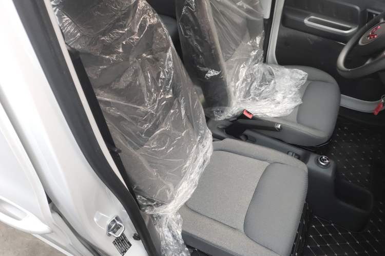 Used Wuling Zhiguang New Energy 2025 Comfort Model