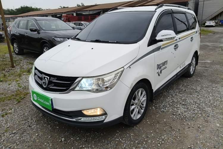 Used Baojun 730 2016 1.5L Manual Comfort Version 7 Seats China V Emission Standard