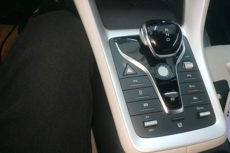 Used BYD Song Pro New Energy 2023 Champion Edition DM-i 110KM Beyond Model
