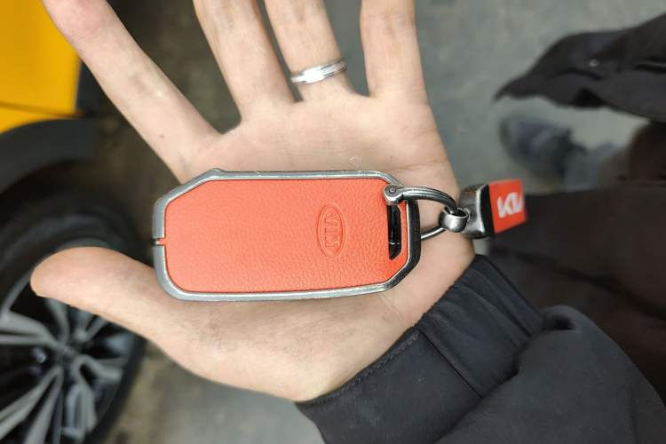 Used Kia kx1 Stonic 2021 1.4L CVT Sunroof Model