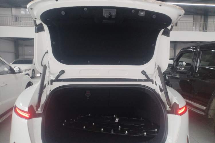 Used Avatr 11 2025 Ultra Extended-Range Edition