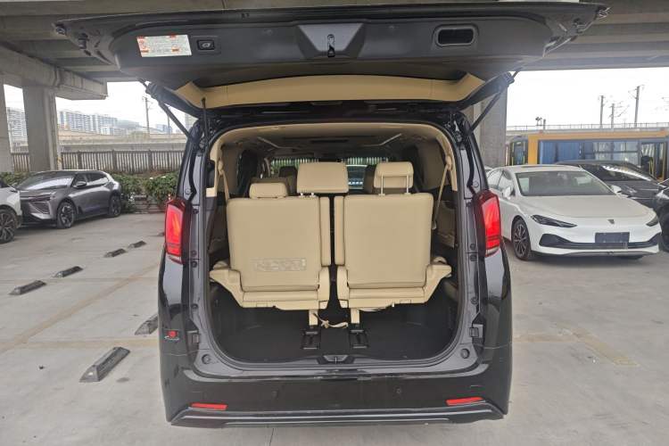 Used Toyota Alphard 2021 Dual-Engine 2.5L Luxury Edition