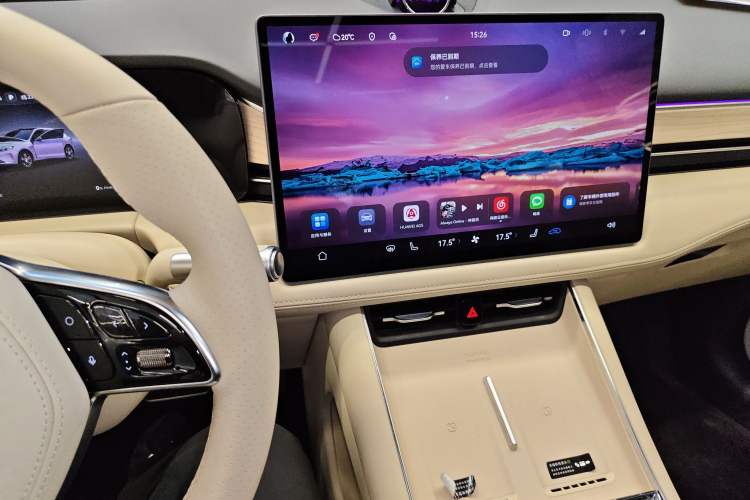 Used Hima AITO M5 2025 Extended-Range Ultra All-Wheel-Drive Version Audio And AC Panel