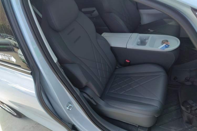 Used ARCFOX Kaola S 2024 AIR Right Front Seat