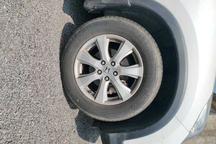 Used Honda CR-V 2012 2.0L two-wheel drive urban version
