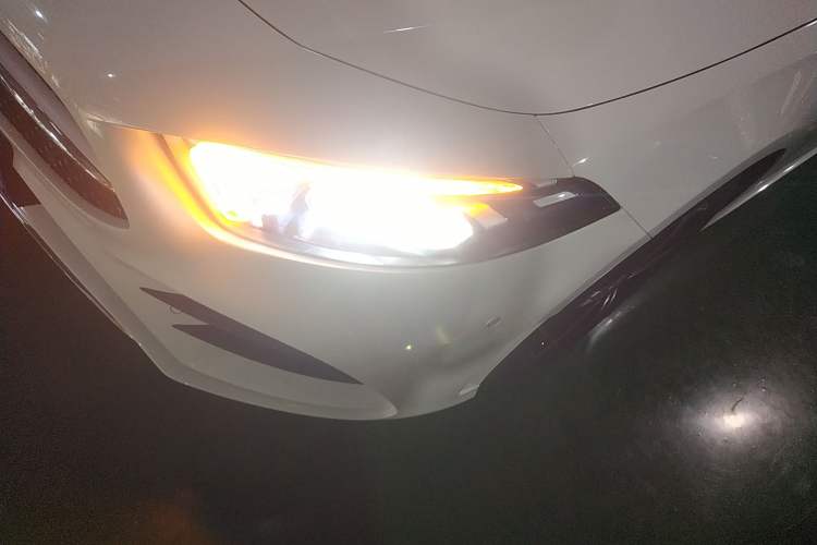 Used Mercedes-Benz A-Class 2022 Revised Version A 200 L Sport Sedan Fashionable Style