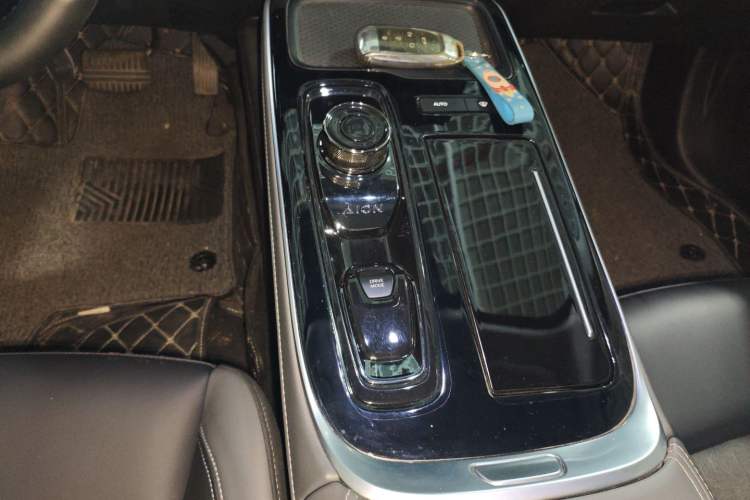 Used AION S Plus 2022 70 Intelligent Edition Gear Lever