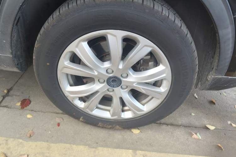 Used Haval H4 2019 1.5 GDIT DCT Luxury Smart Connectivity Version China V Standard Right Front Wheel Hub