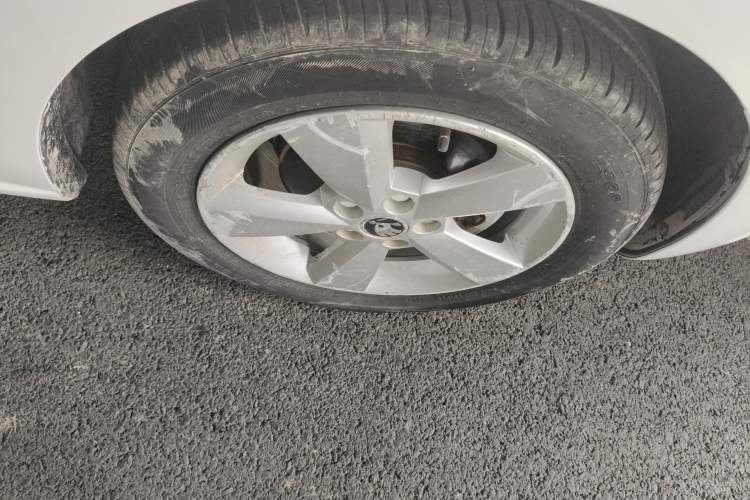 Used Skoda Rapid 2016 1.6L Automatic Chuanxing Edition Right Rear Wheel Hub