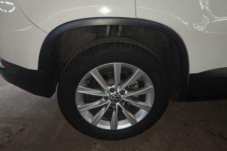 Used Volkswagen Tiguan 2016 280TSI Automatic Two-Wheel-Drive Silk Road Style Edition