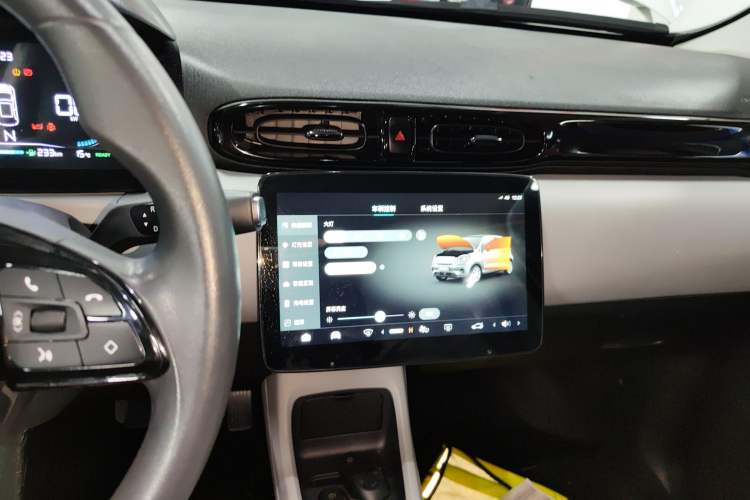 Used Leapmotor T03 2022 Agate Edition Audio And AC Panel