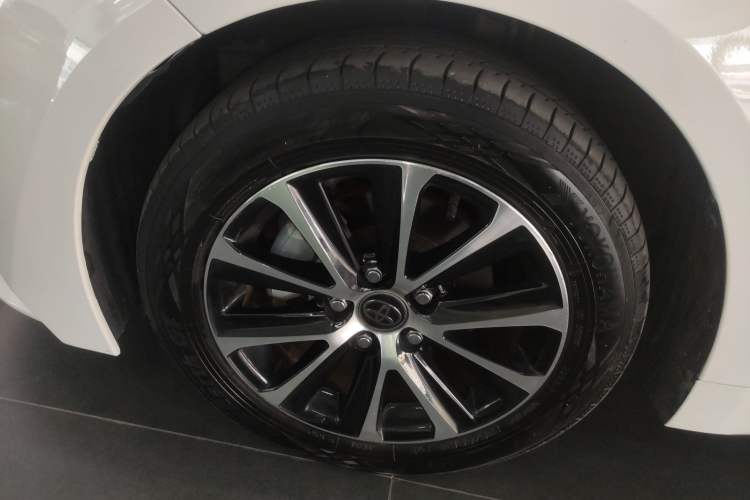 Used Toyota Levin 2023 Smart Electric Hybrid Dual-Engine 1.8L Leading Edition
