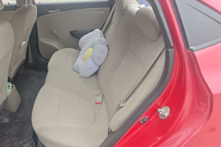 Used Hyundai Verna (older generation) 2014 1.4L Manual Fashion GS Model
