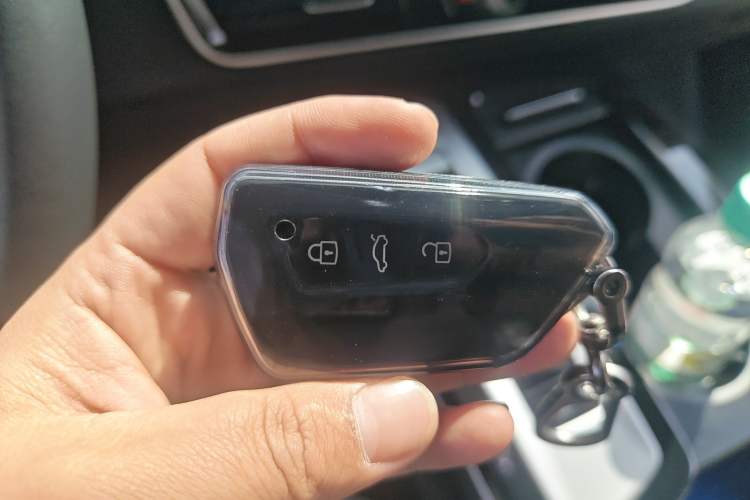 Used Volkswagen Tavendor 2025 Model 330TSI Luxury Journey—Shared Enjoyment Edition Vehicle Key