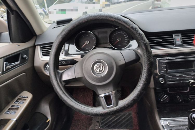 Used Volkswagen Bora 2014 1.6L Manual Comfort Model
