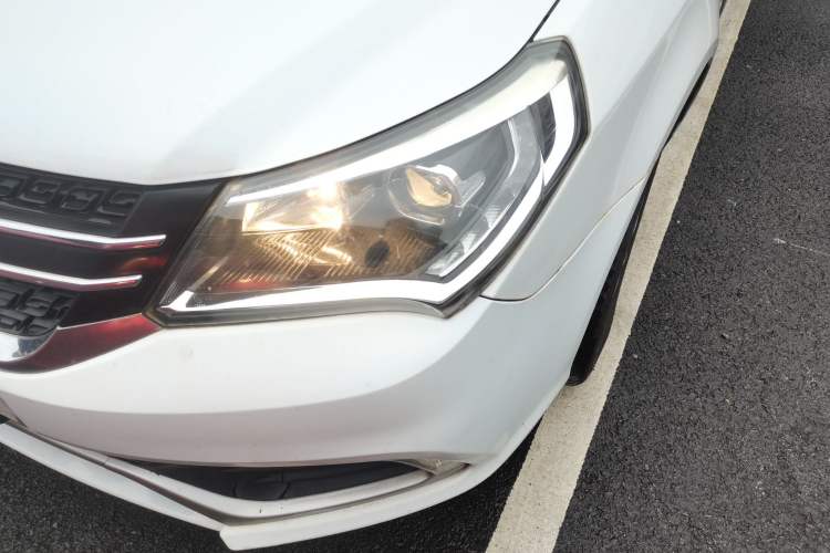 Used Geely Auto Diamond 2016 1.5L Manual Elite Edition
