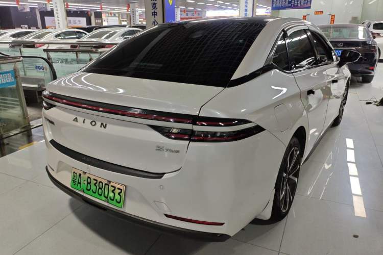 Used AION S Plus 2022 70 Intelligent Edition Rear Right 45 Deg