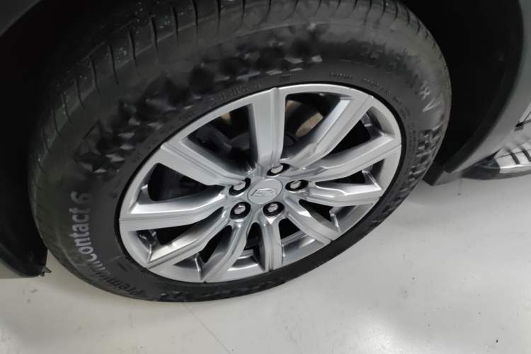 Used Cadillac XT4 2021 28T Two-Wheel Drive Leading Version