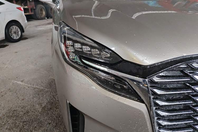 Used Buick GL8 2023 ES Lu Zun Smart Flagship Model