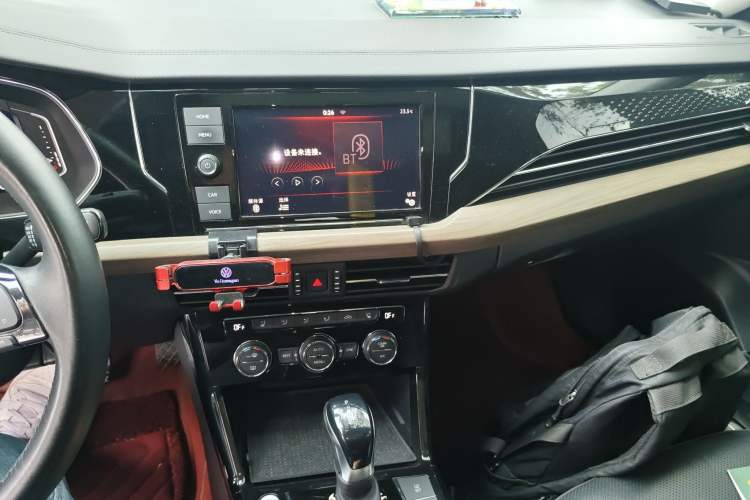 Used Volkswagen Passat 2020 330TSI Luxury Edition China VI
