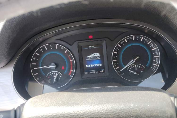 Used Haval H2 2016 Red-Label 1.5T Automatic Two-Wheel Drive Luxury Model Instrument Cluster