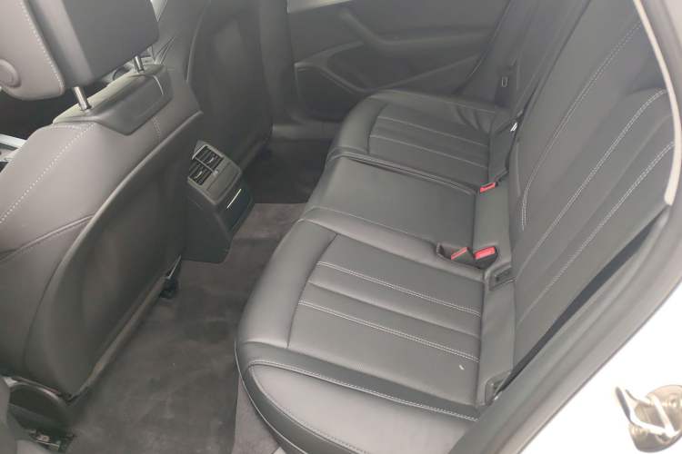 Used Audi A4L 2022 40 TFSI Fashion Dynamic Model