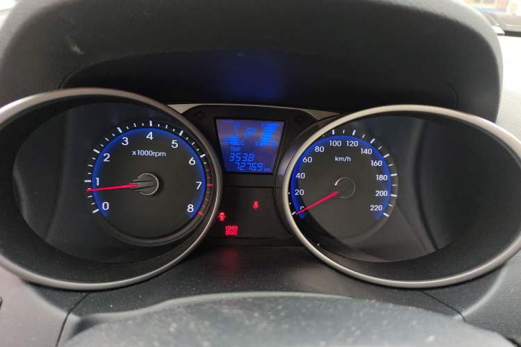 Used Hyundai ix35 2013 2.0L Automatic Two-Wheel Drive Smart GLS China V Standard
