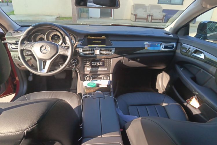 Used Mercedes-Benz CLS 2012 CLS 300 CGI Center Console