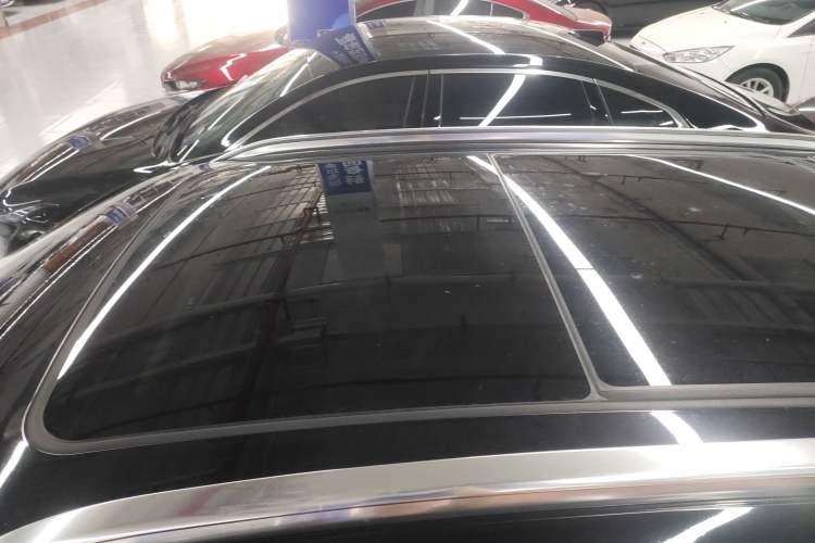 Used Buick Envision 2022 Encore S 552T Two-Wheel-Drive Luxury Model
