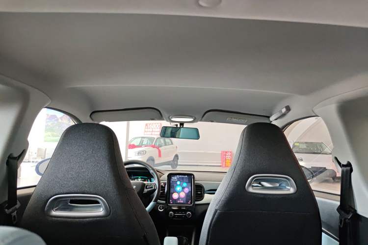 Used Chery QQ Little Ant 2022 Revised Version Sweet Pink Edition Half-Sugar Version Lithium Iron Phosphate 30.7 kWh 30 kW 301 km Headliner