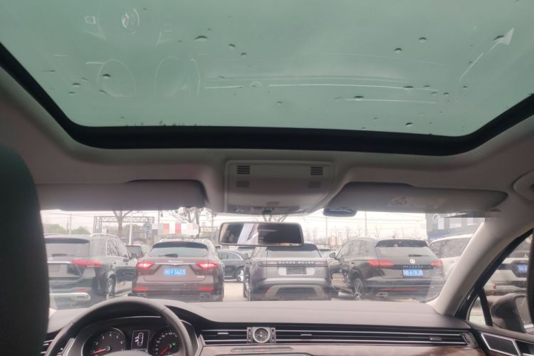 Used Volkswagen Magotan 2019 330TSI DSG Leading Model China VI Standard