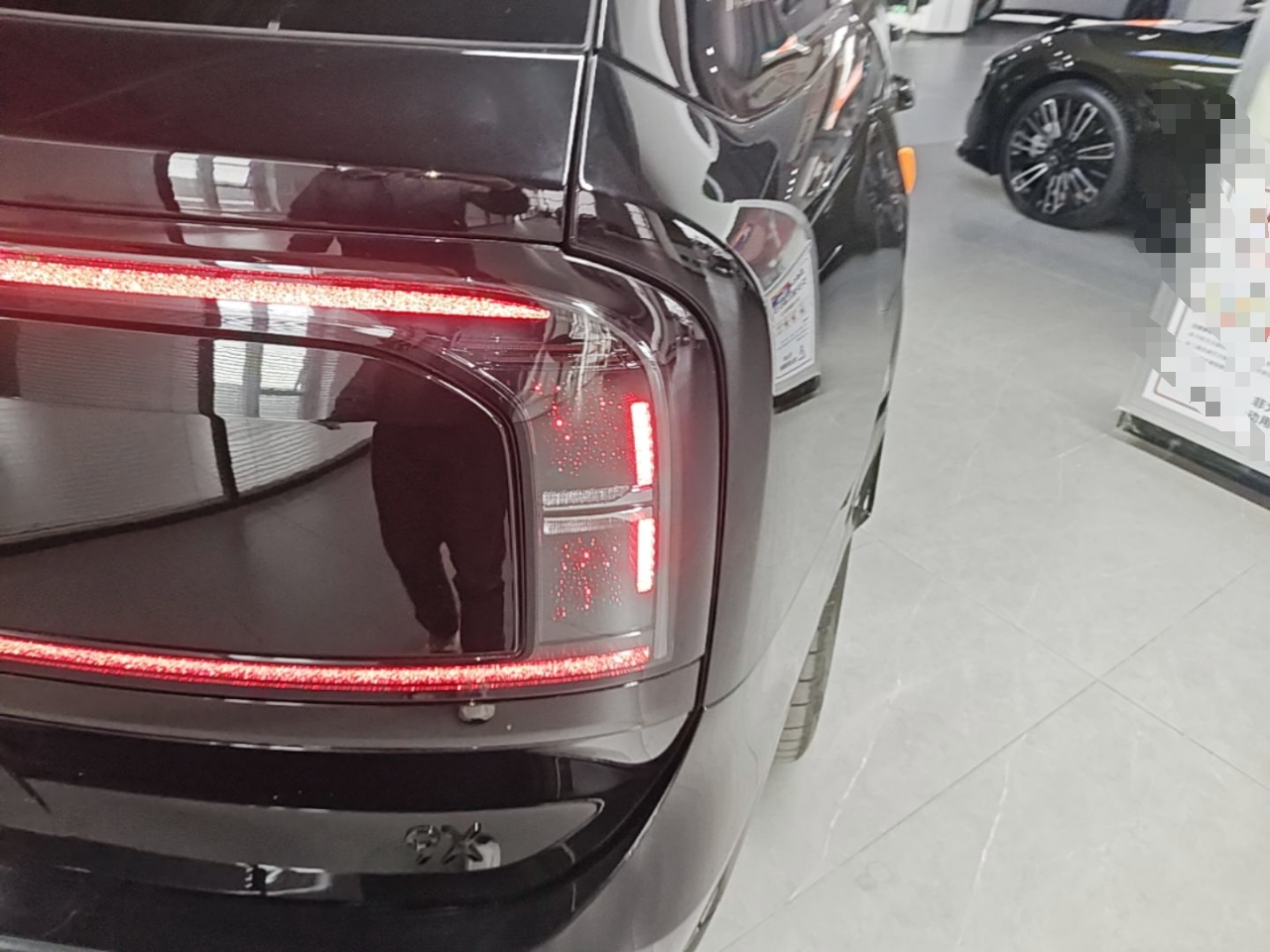 Zeekr 9X 2025 Ultra Edition 70kWh — снимка 9