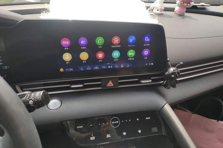 Used Hyundai Elantra 2021 1.5L CVT LUX Prestige Edition