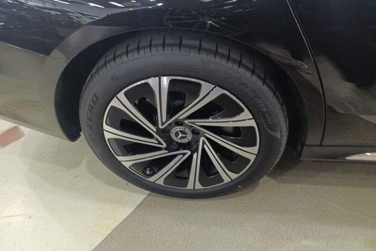 Used Mercedes-Benz E-Class 2024 E 300 L Luxury Model
