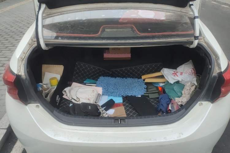 Used Toyota Levin 2017 Revised Dual-Engine 1.8H GS E-CVT Elite Sunroof Version China V Standard