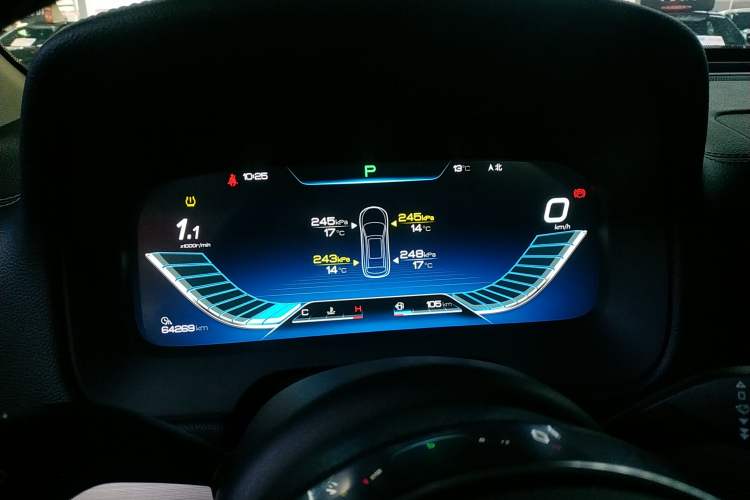 Used BYD Tang 2019 2.0T Automatic SmartConnect Luxury 7-Seater China VI Standard
