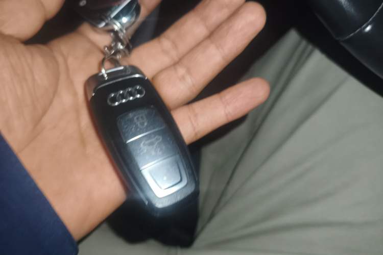 Used Audi A3 2021 A3L Limousine 35 TFSI Fashion Sport Model Vehicle Key