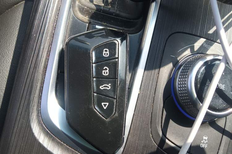 Used Buick Velite 6 2022 Connected Enjoyment PLUS Vehicle Key