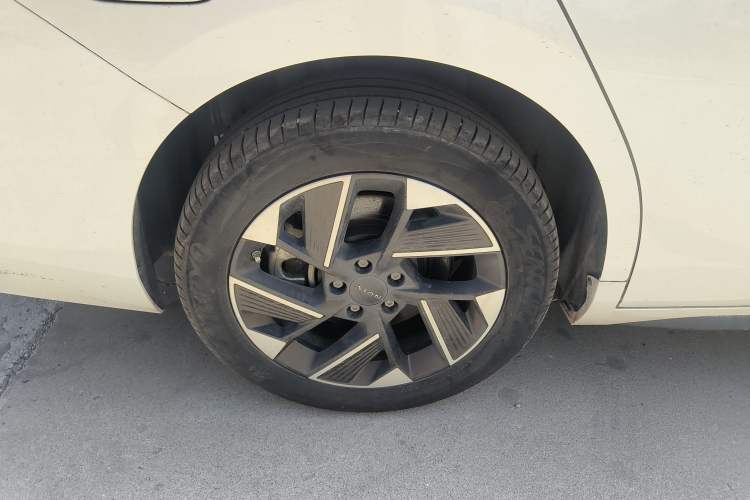 Used AION S Plus 2025 Travel Edition 53.241 kWh
