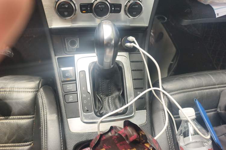 Used Volkswagen FAW-Volkswagen CC 2016 1.8TSI Prestige Model Gear Lever