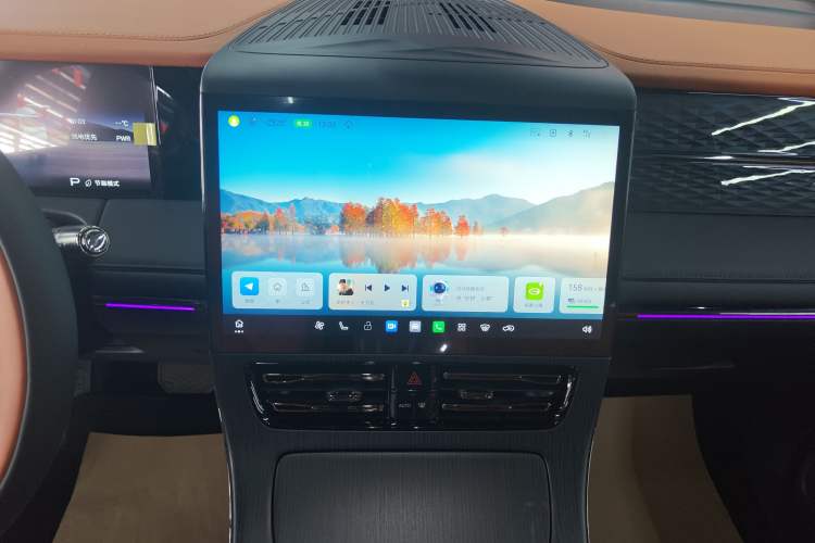 Used GAC Trumpchi Xiangwang M8 2026 Model Zongshi LiDAR Edition Audio And AC Panel