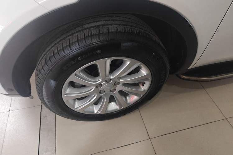 Used Land Rover Discovery Sport 2018 240 PS SE Version
