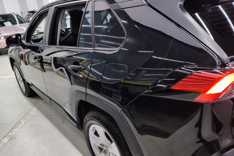 Used Toyota RAV4 2023 2.0L CVT Two-Wheel Drive Urban Edition