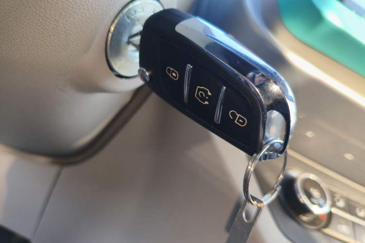 Used JMEV Xiao Qilin 2023 Joyful Edition 201km Comfort Model