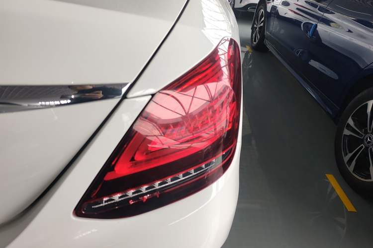 Used Mercedes-Benz C-Class 2021 C 260 L Sport Edition Star Collection Exterior 3