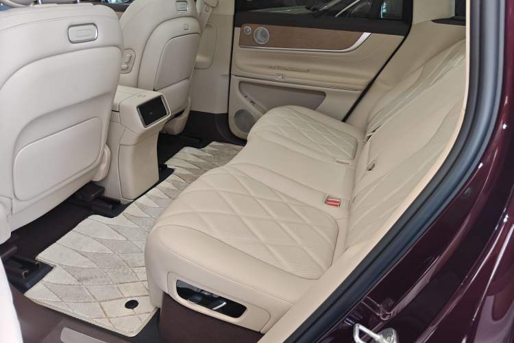 Used Hima AITO M9 2025 Extended-Range Ultra Version 52 kWh 5-Seater Edition
