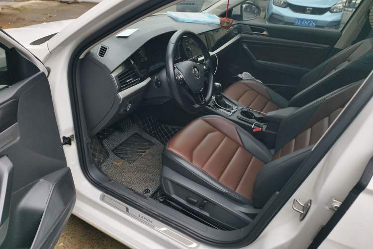 Used Volkswagen Lavida 2018 280TSI DSG Luxury Edition China V Standard Driver Seat